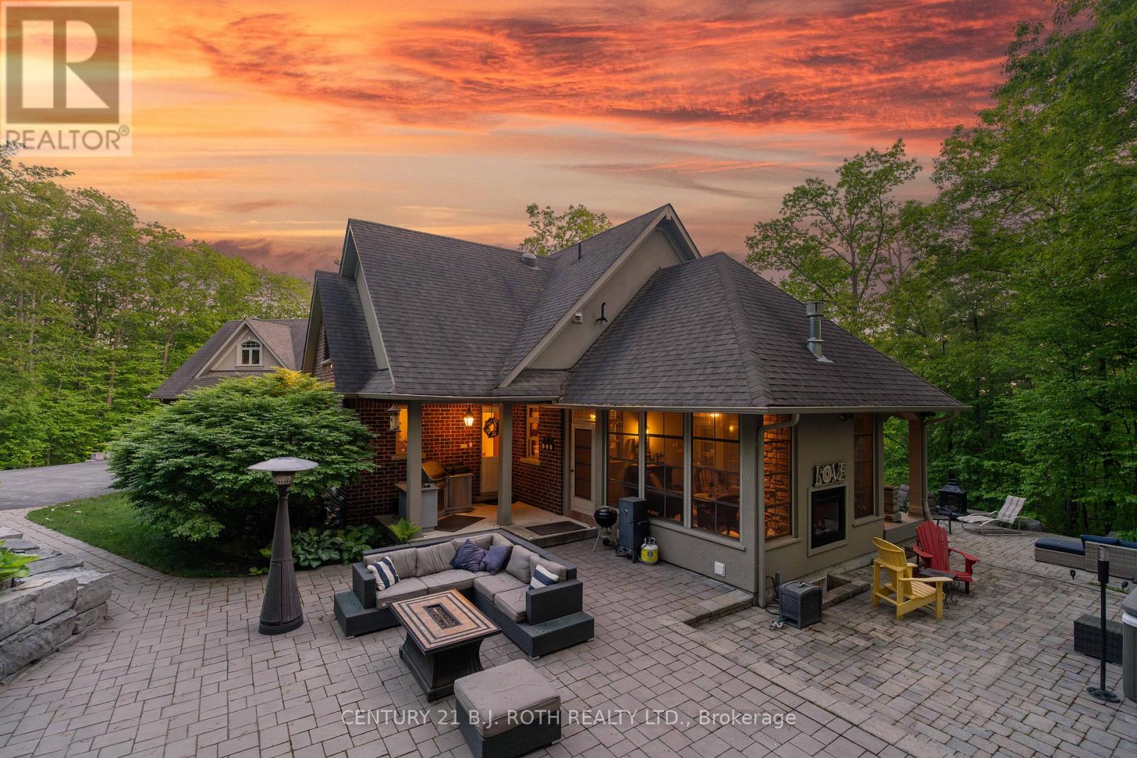 1 PIERCE COURT - 5