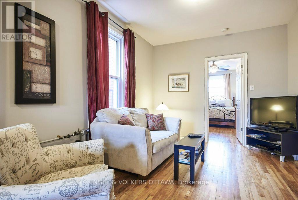 22-24 ST FRANCIS STREET - 17