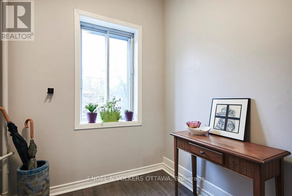 22-24 ST FRANCIS STREET - 23