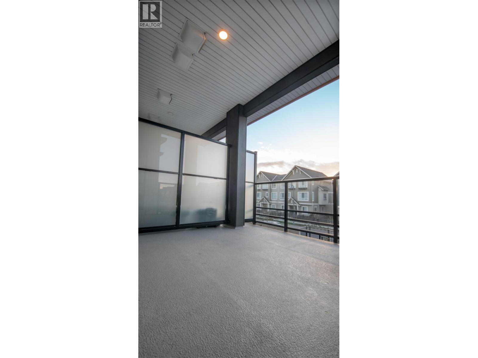 #216-1792 STARLING Drive, Tsawwassen