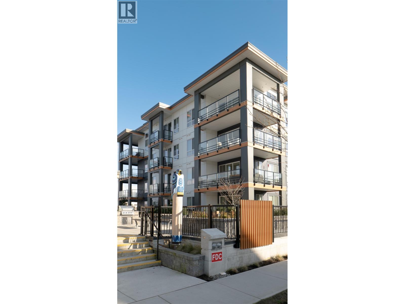 #216-1792 STARLING Drive, Tsawwassen