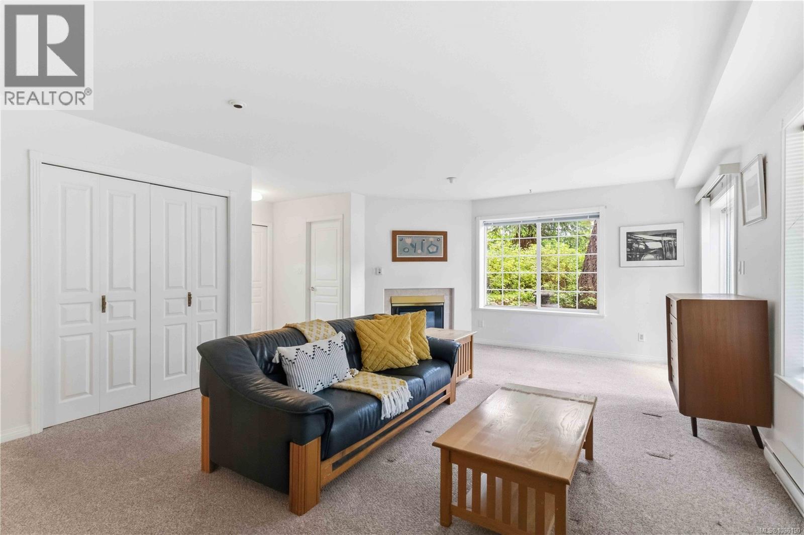 81 14 Erskine Lane, View Royal
