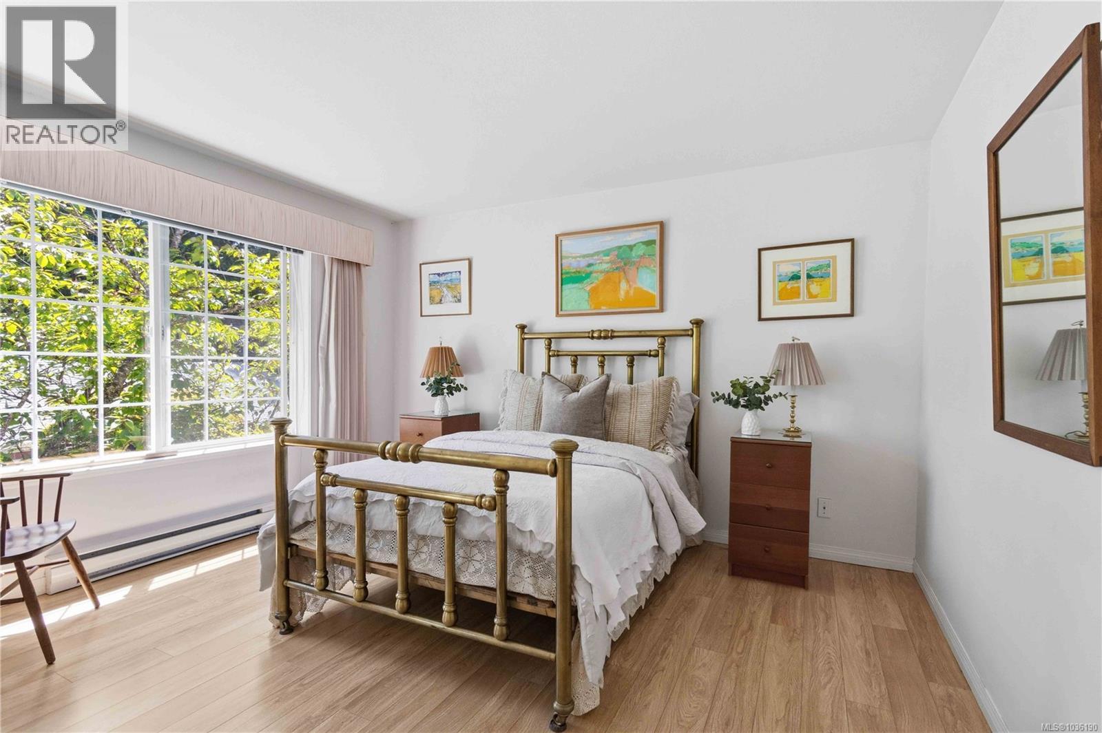 #81 14 Erskine Lane - 20