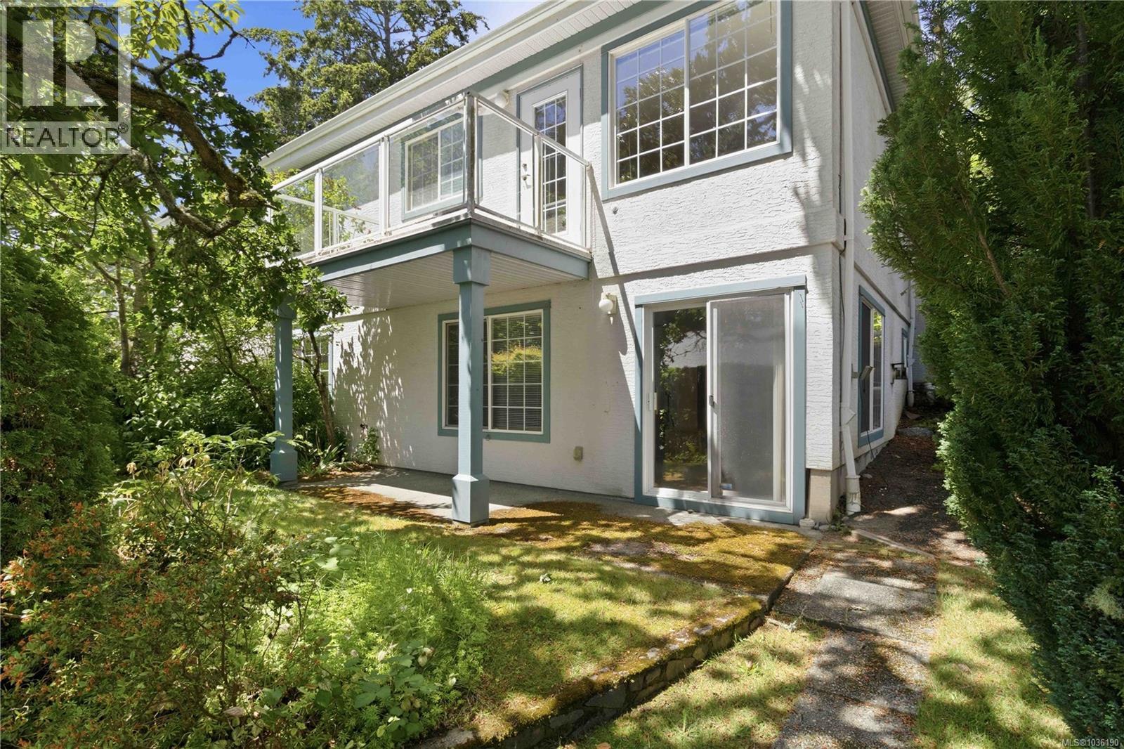 #81 14 Erskine Lane - 37