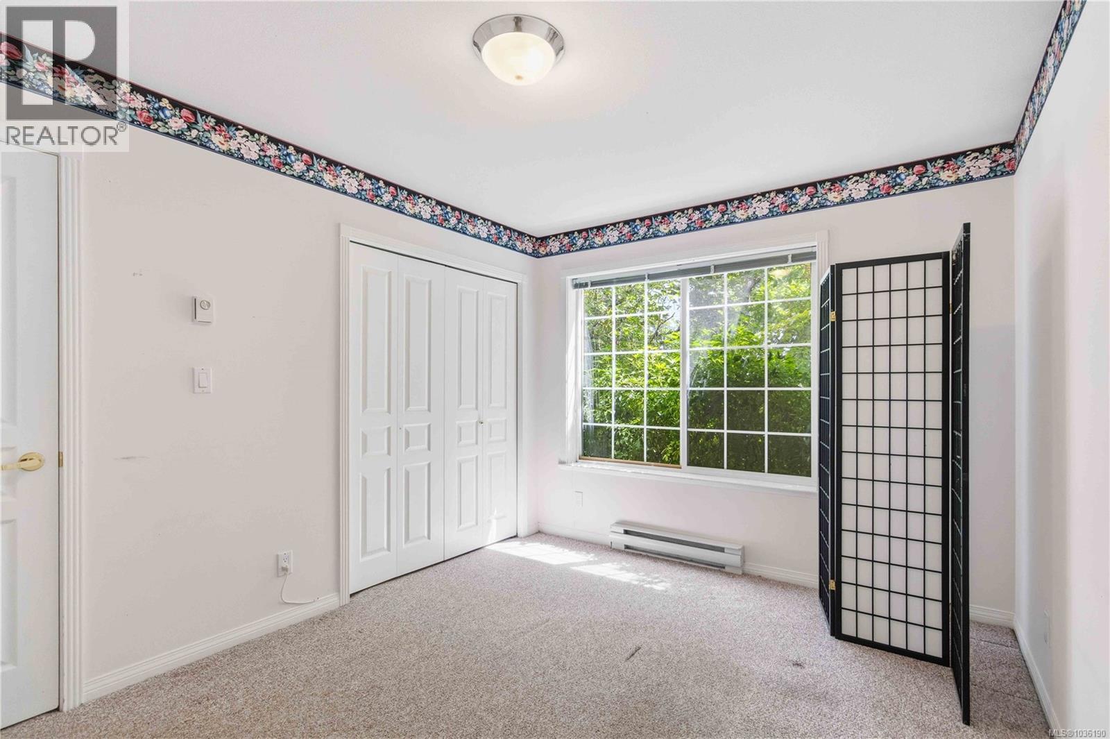 #81 14 Erskine Lane - 28
