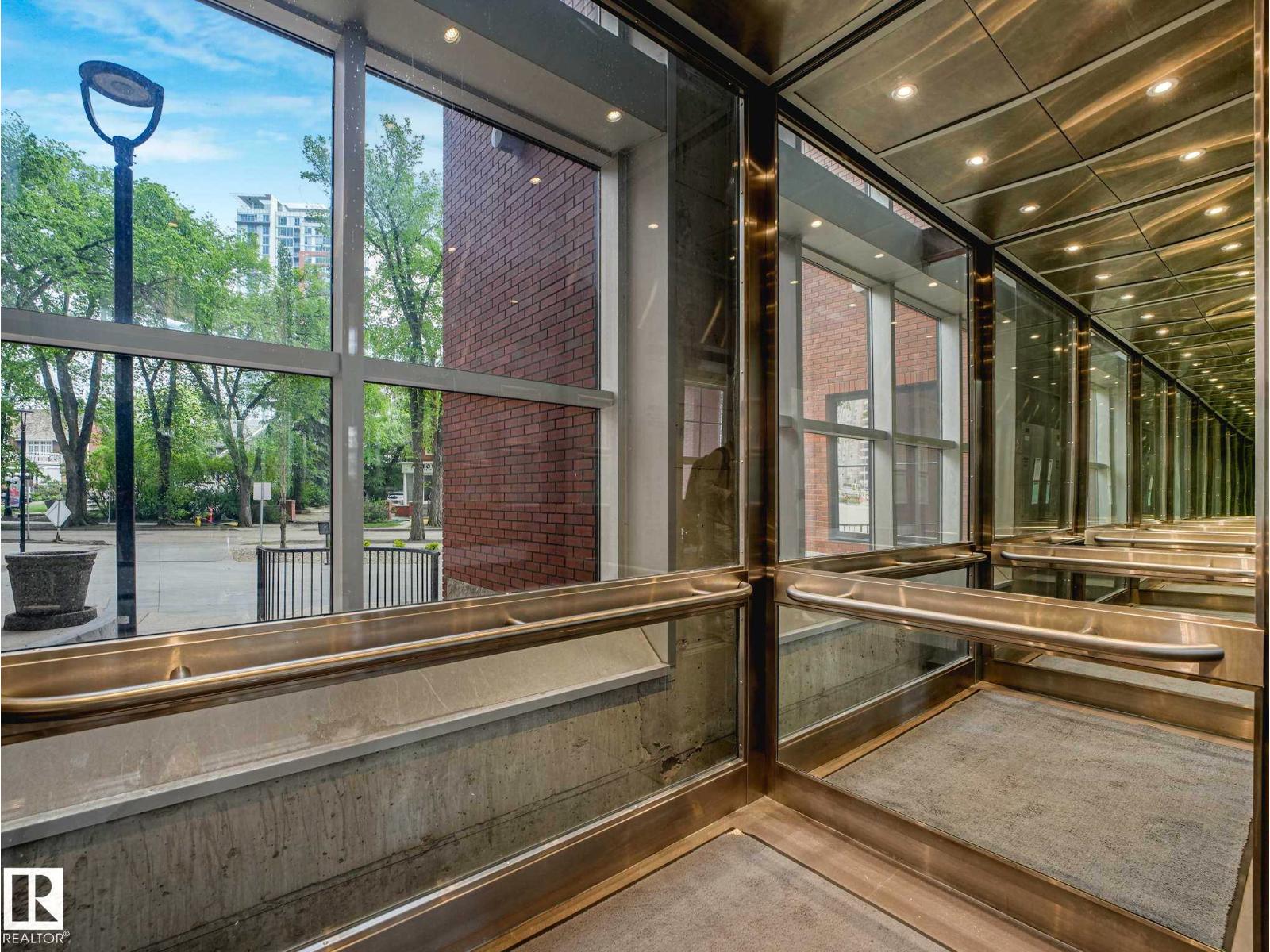 #902 10108 125 ST NW - 65