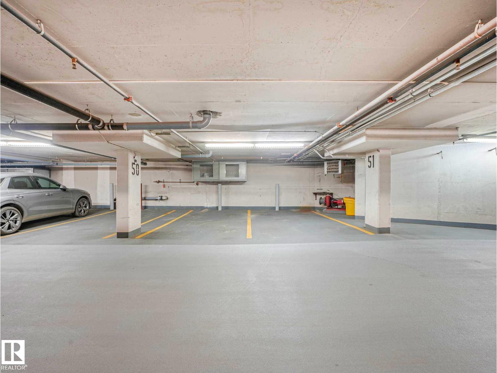 #902 10108 125 ST NW - 54