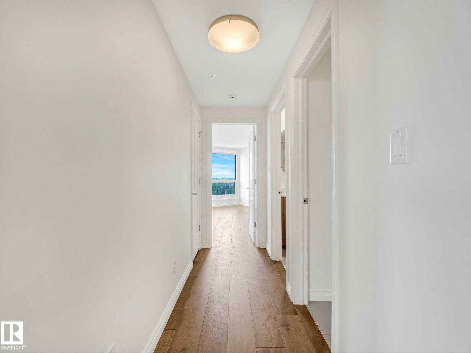 #902 10108 125 ST NW - 69