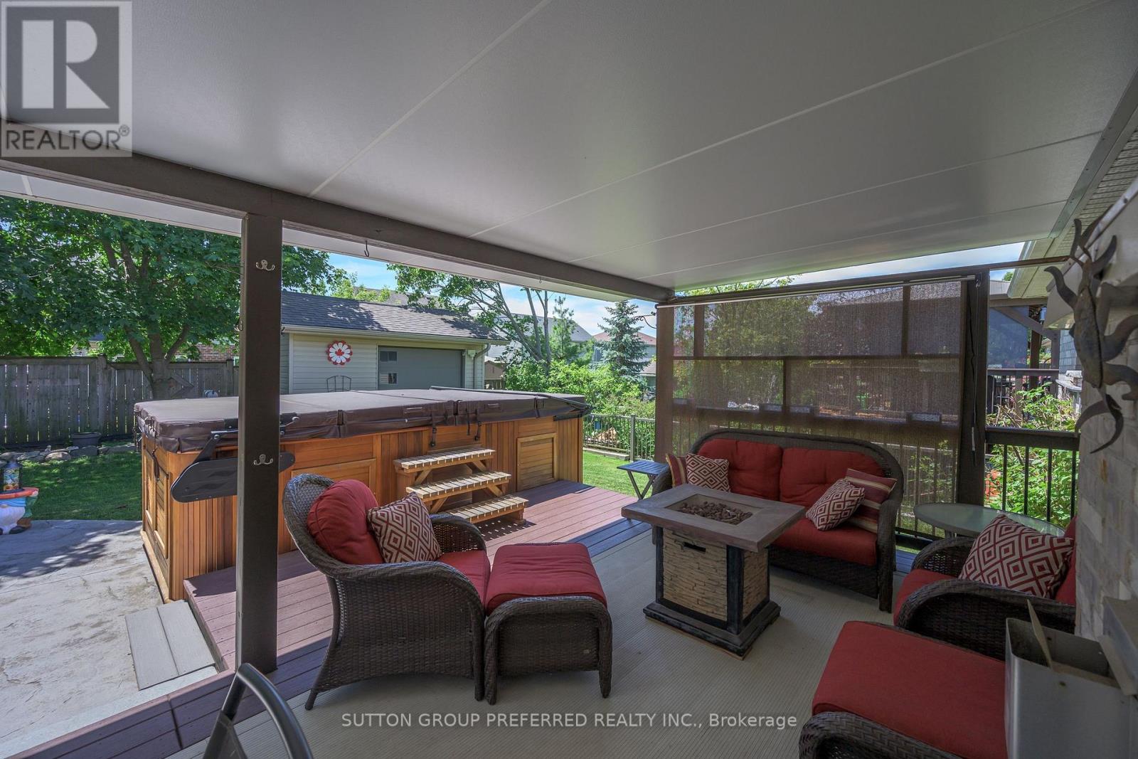 23 WOOD LILY LANE - 11