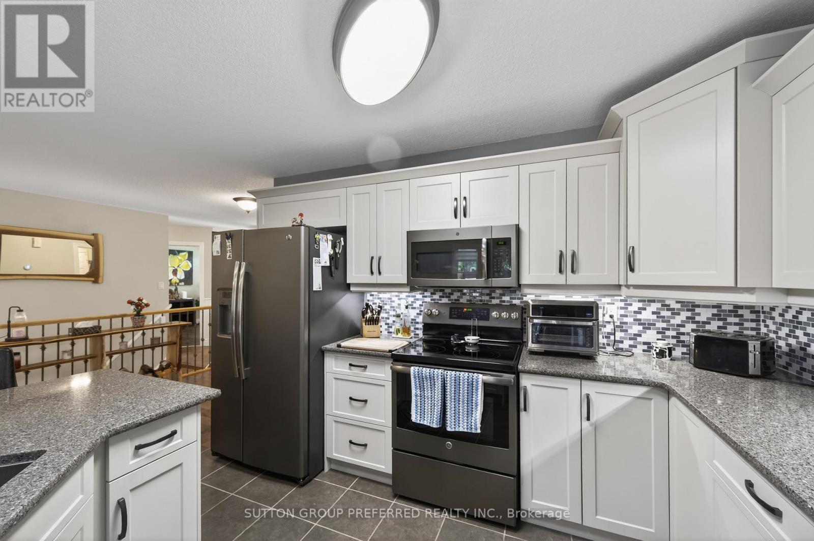 23 WOOD LILY LANE - 26