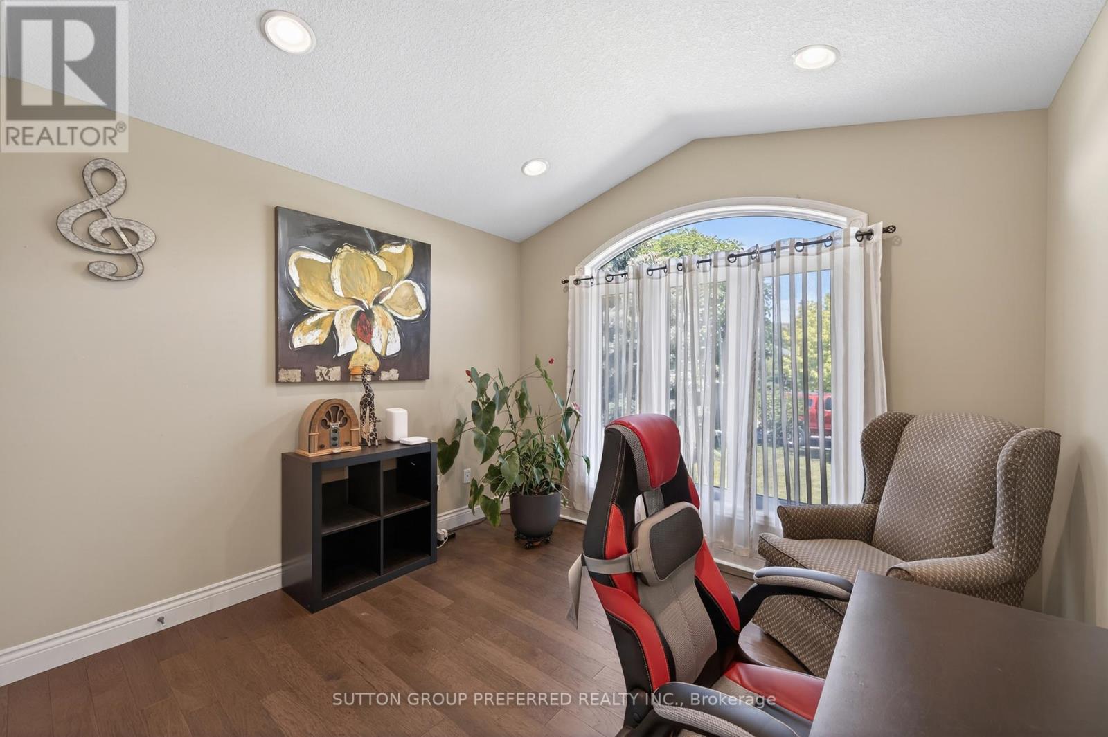 23 WOOD LILY LANE - 33