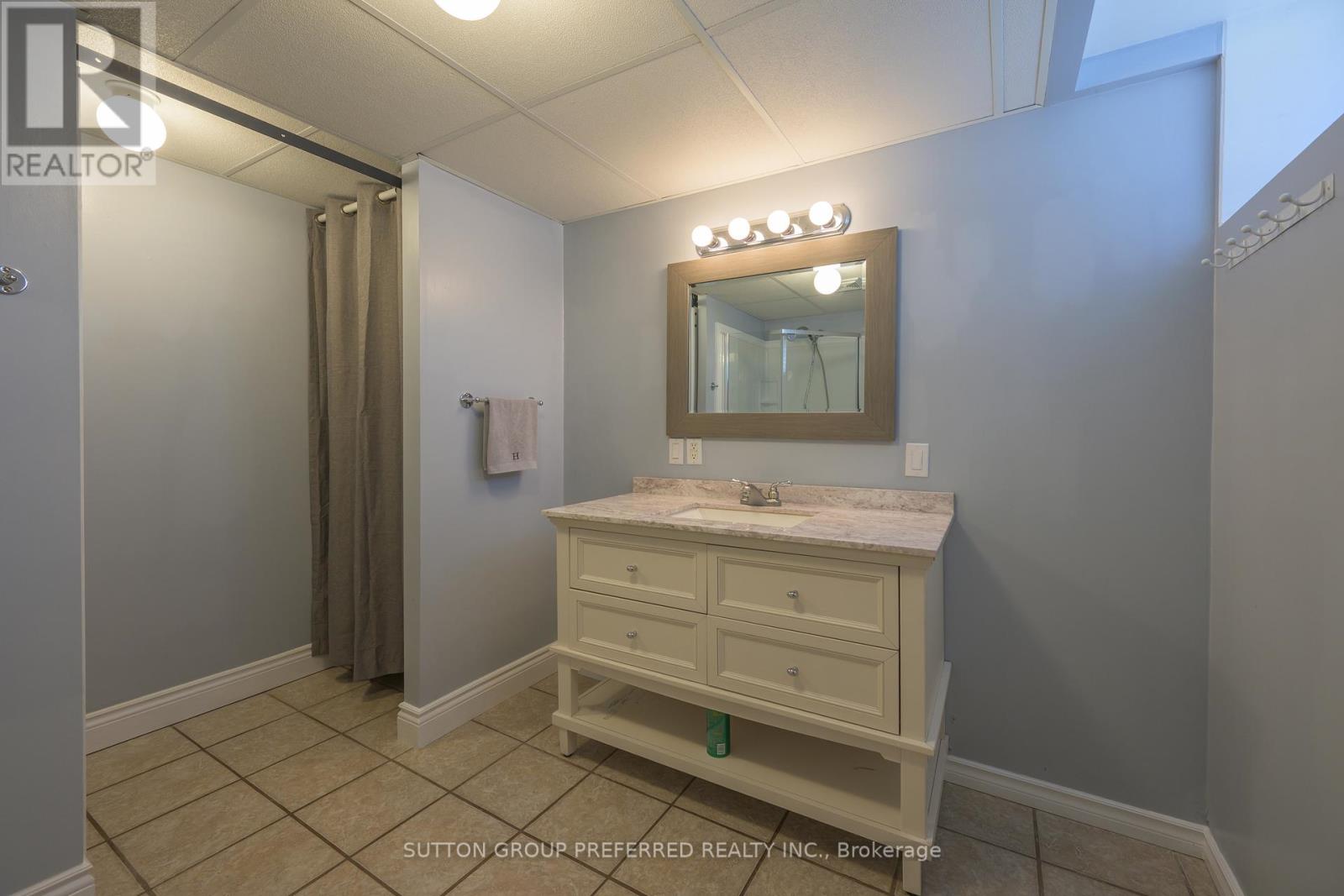 23 WOOD LILY LANE - 39