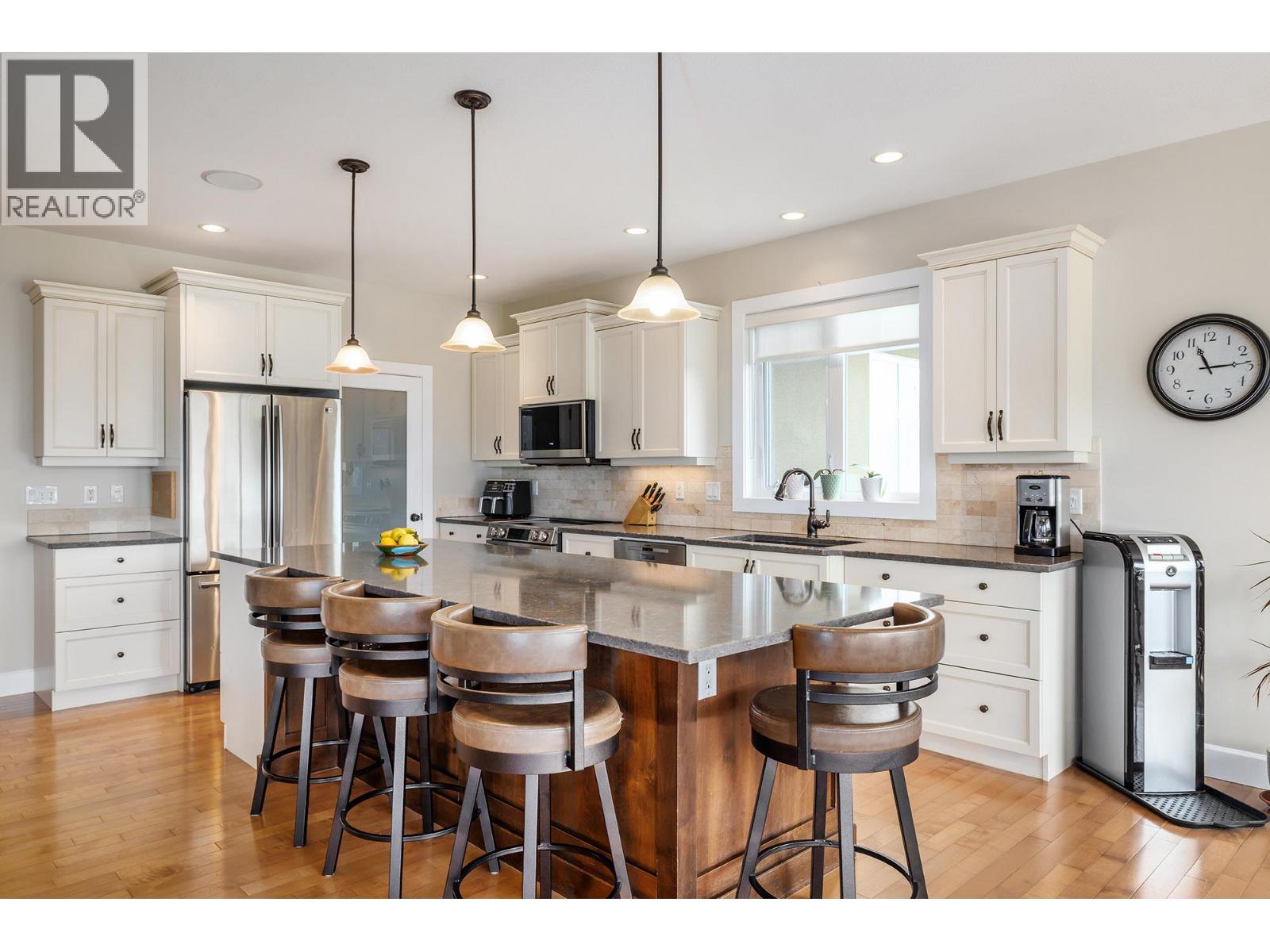  13615 Middle Bench Road, Lake Country