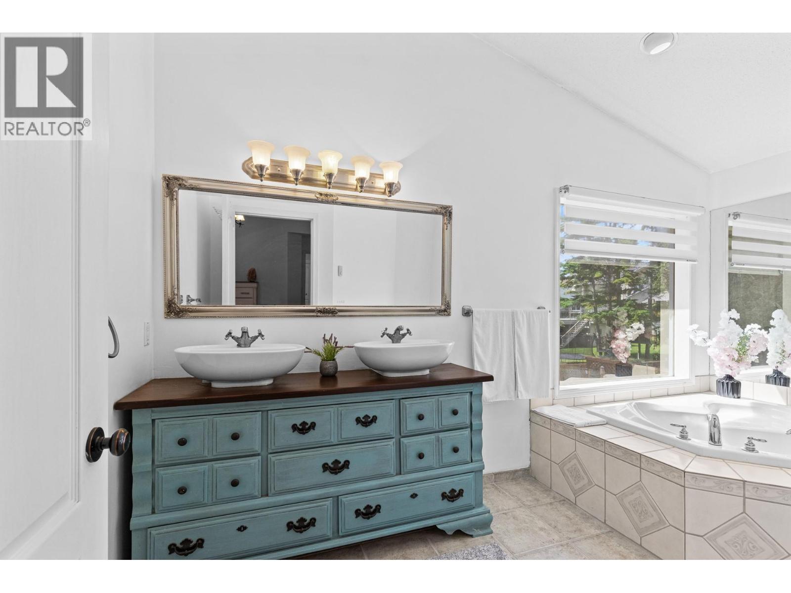 145 Magic Drive - 33