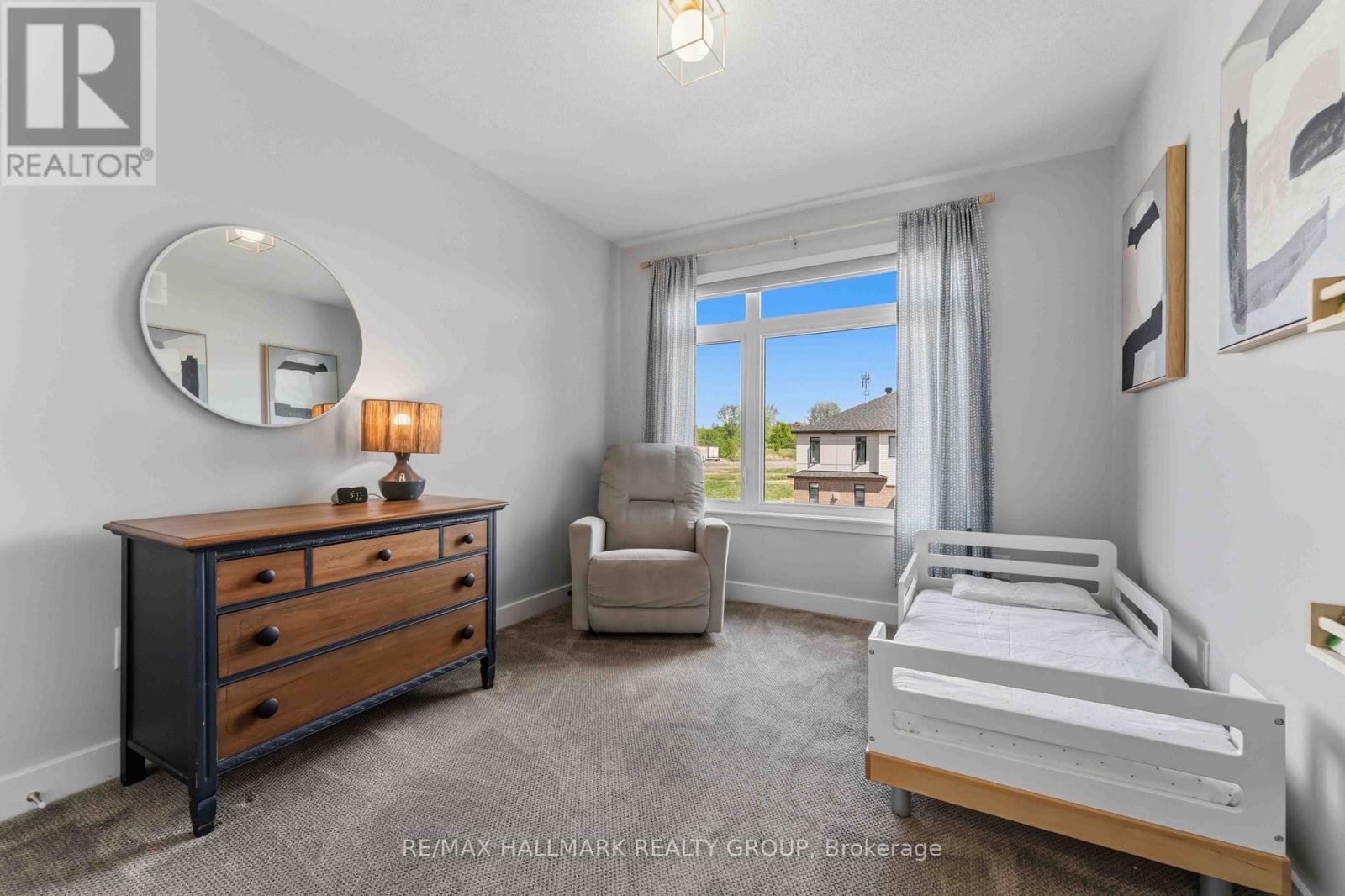 369 BROADRIDGE CRESCENT - 31