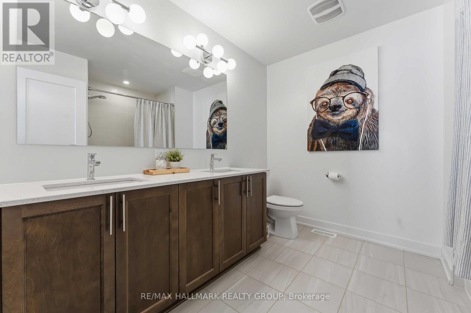 369 BROADRIDGE CRESCENT - 35
