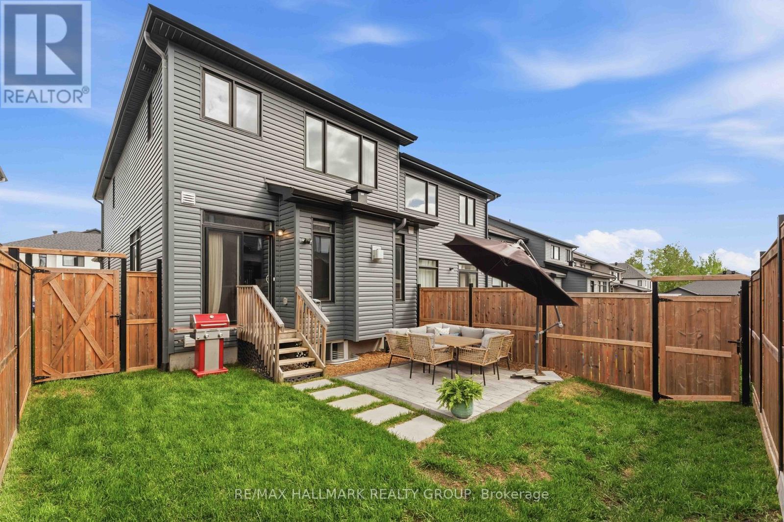 369 BROADRIDGE CRESCENT - 41