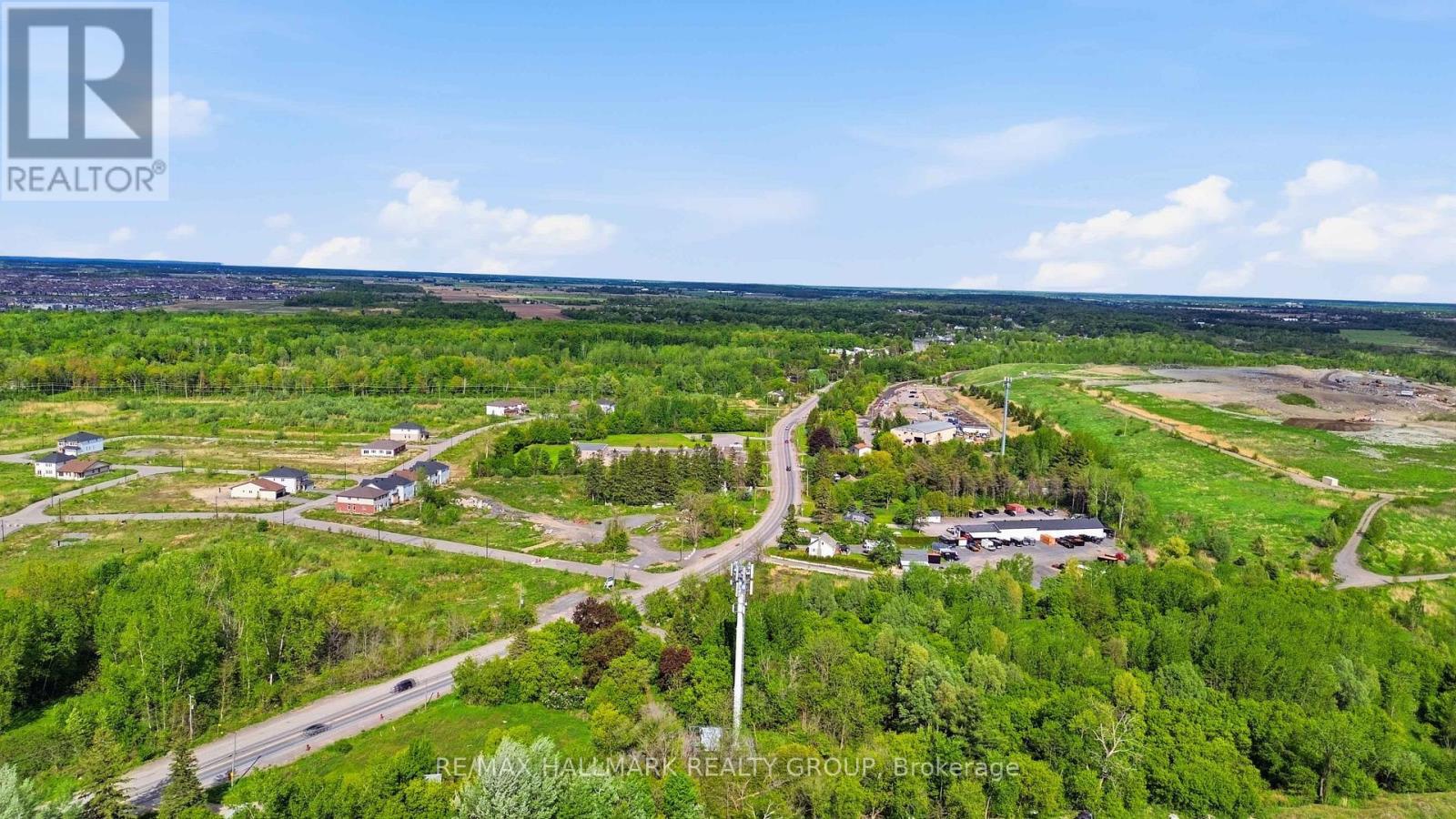 369 BROADRIDGE CRESCENT - 45