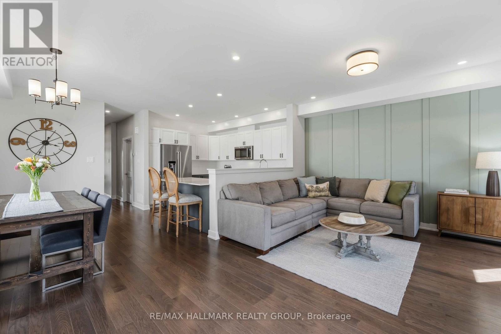 369 BROADRIDGE CRESCENT - 8