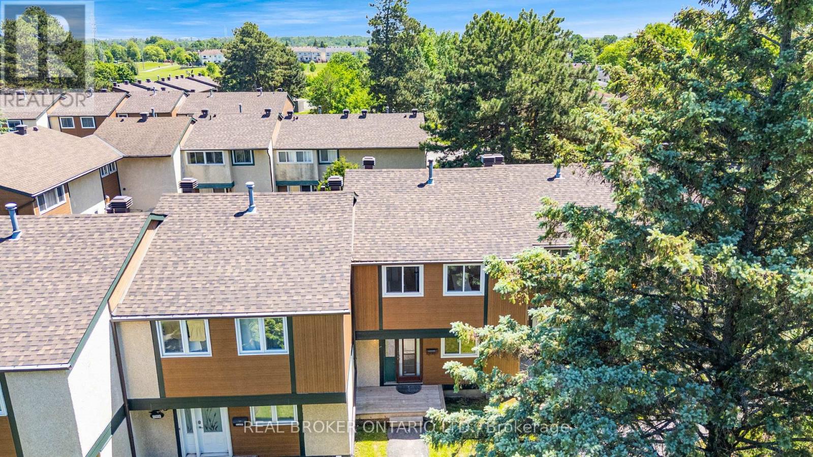 #124 1449 RIDGEBROOK DRIVE - 45