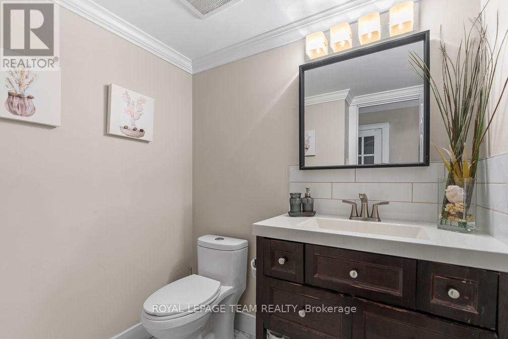 2 Bed, 2 Bath House for Sale in Ottawa – 295 GERSHWIN PRIVATE, Ottawa – MLS# X13428450 - Image 20