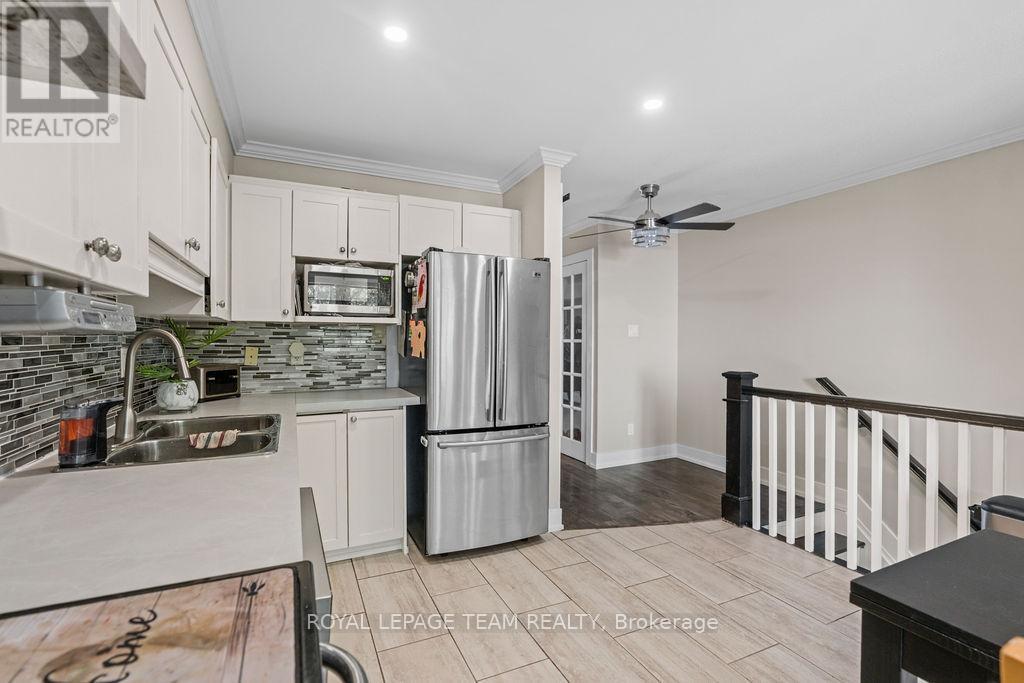 2 Bed, 2 Bath House for Sale in Ottawa – 295 GERSHWIN PRIVATE, Ottawa – MLS# X13428450 - Image 9