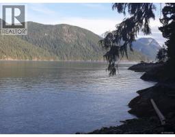14 Rendezvous Island, See Remarks, BC V0P1H0 Photo 9