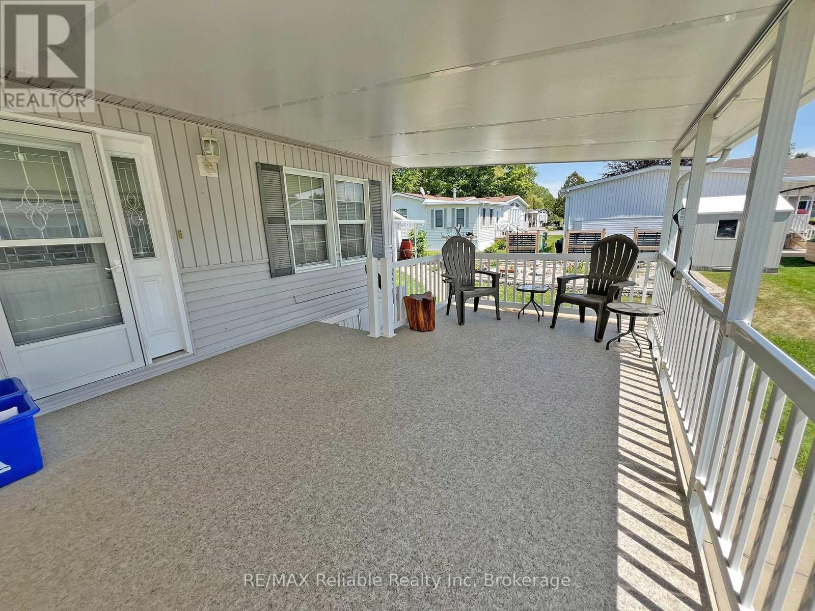 144 SANDBAGGER CRESCENT - 3