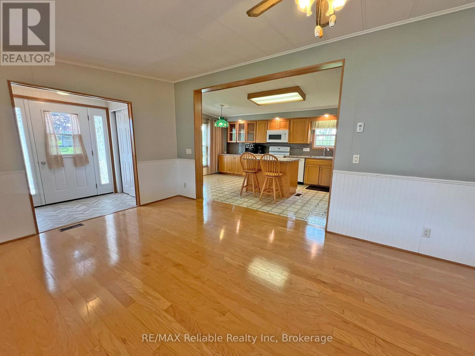 144 SANDBAGGER CRESCENT - 5