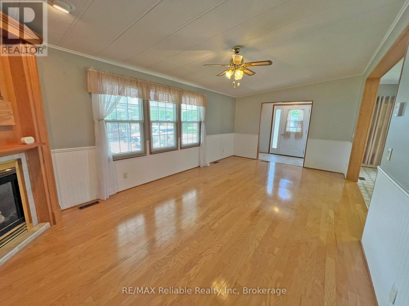 144 SANDBAGGER CRESCENT - 7