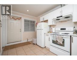 528 Sixteen Street, New Westminster, BC V3M4R3 Photo 32