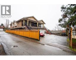528 Sixteen Street, New Westminster, BC V3M4R3 Photo 35