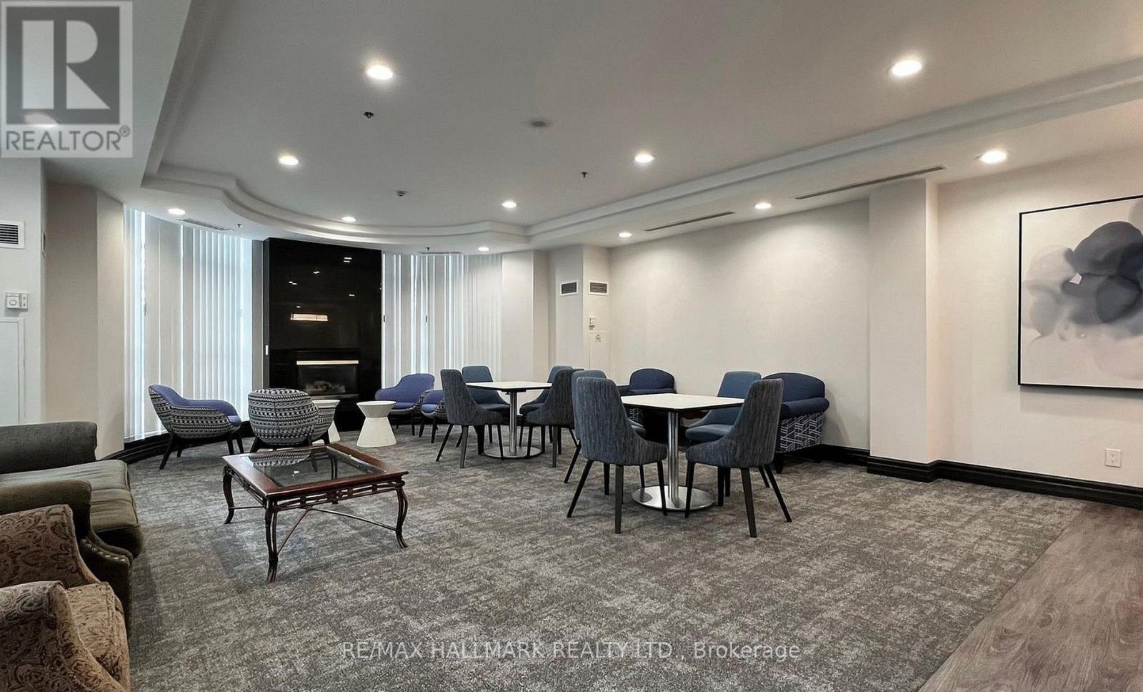 #215 3 ELLESMERE STREET - 14
