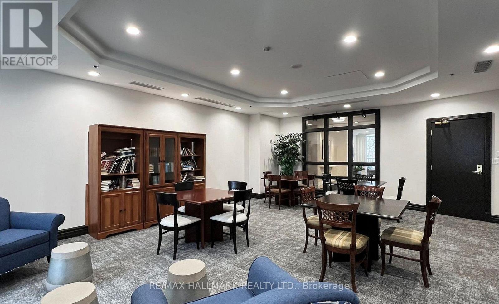 #215 3 ELLESMERE STREET - 12