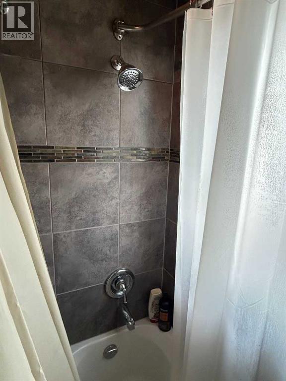 4708 49 Street — photo 17