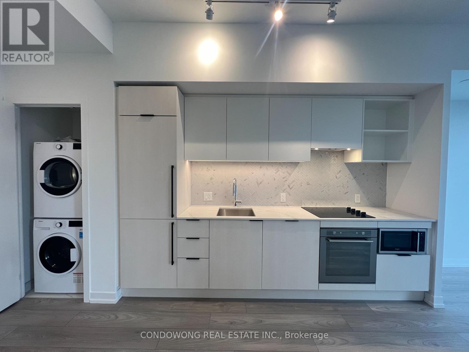 High End Kitchen