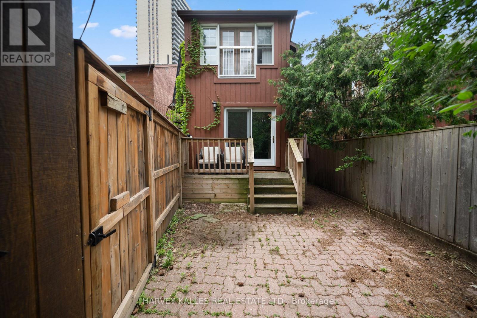 98 ROSELAWN AVENUE - 7