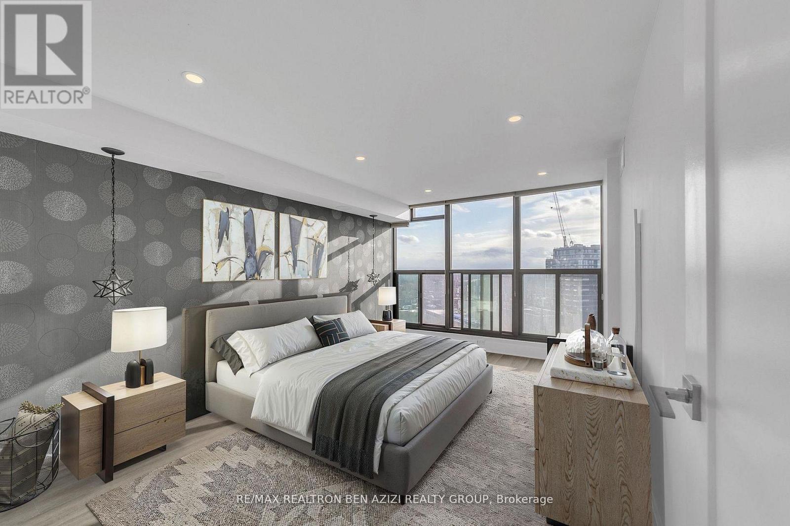 #1904 33 ELMHURST AVENUE - 31