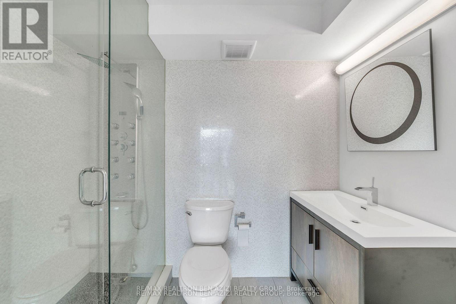 #1904 33 ELMHURST AVENUE - 34
