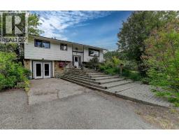 Bedroom - 710 8th Avenue W, Beaverlodge, AB T0H0C0 Photo 8
