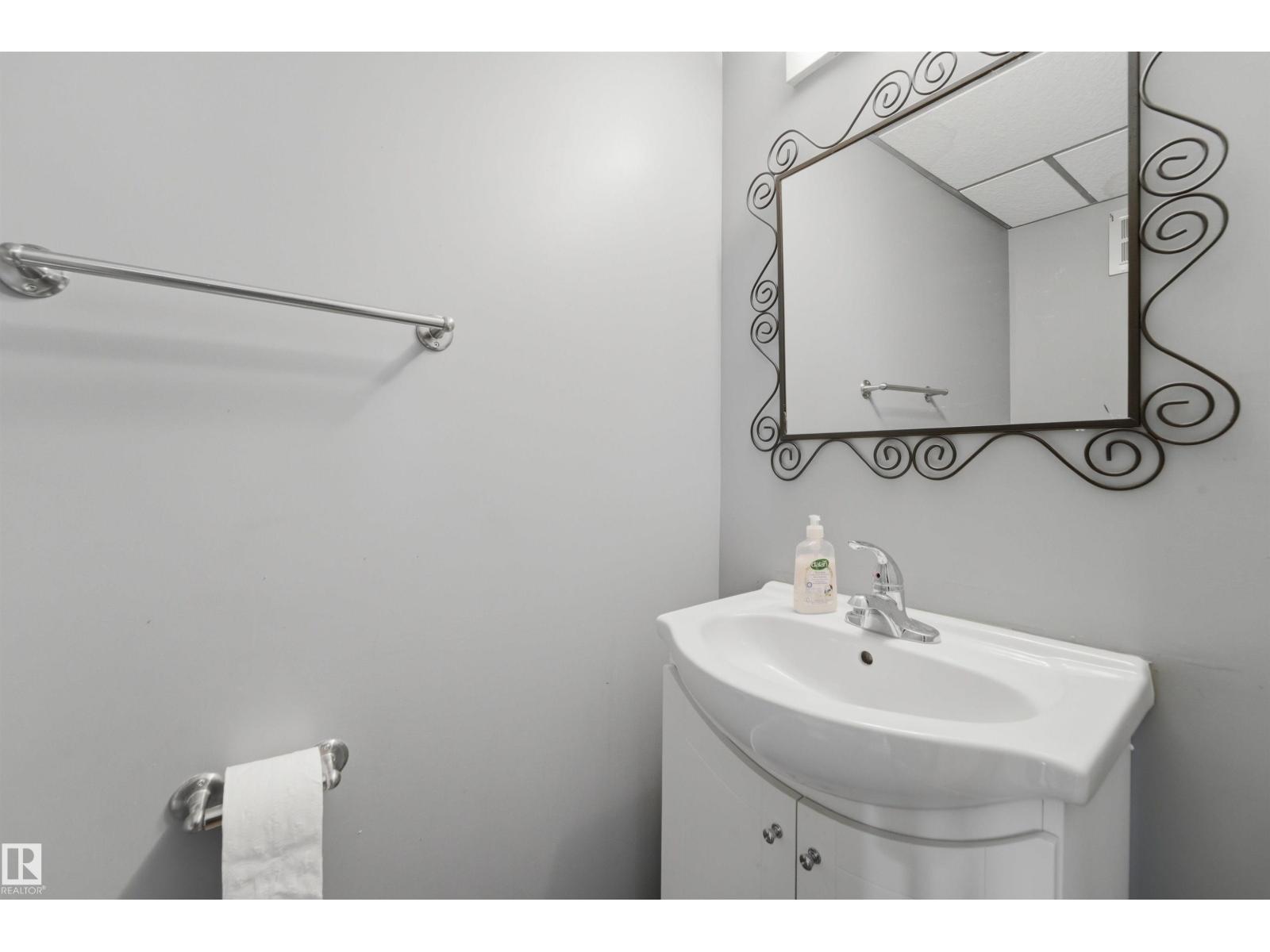 #110 7805 159 ST NW - 14