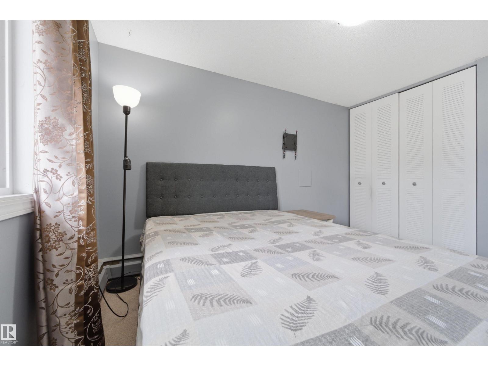 #110 7805 159 ST NW - 18