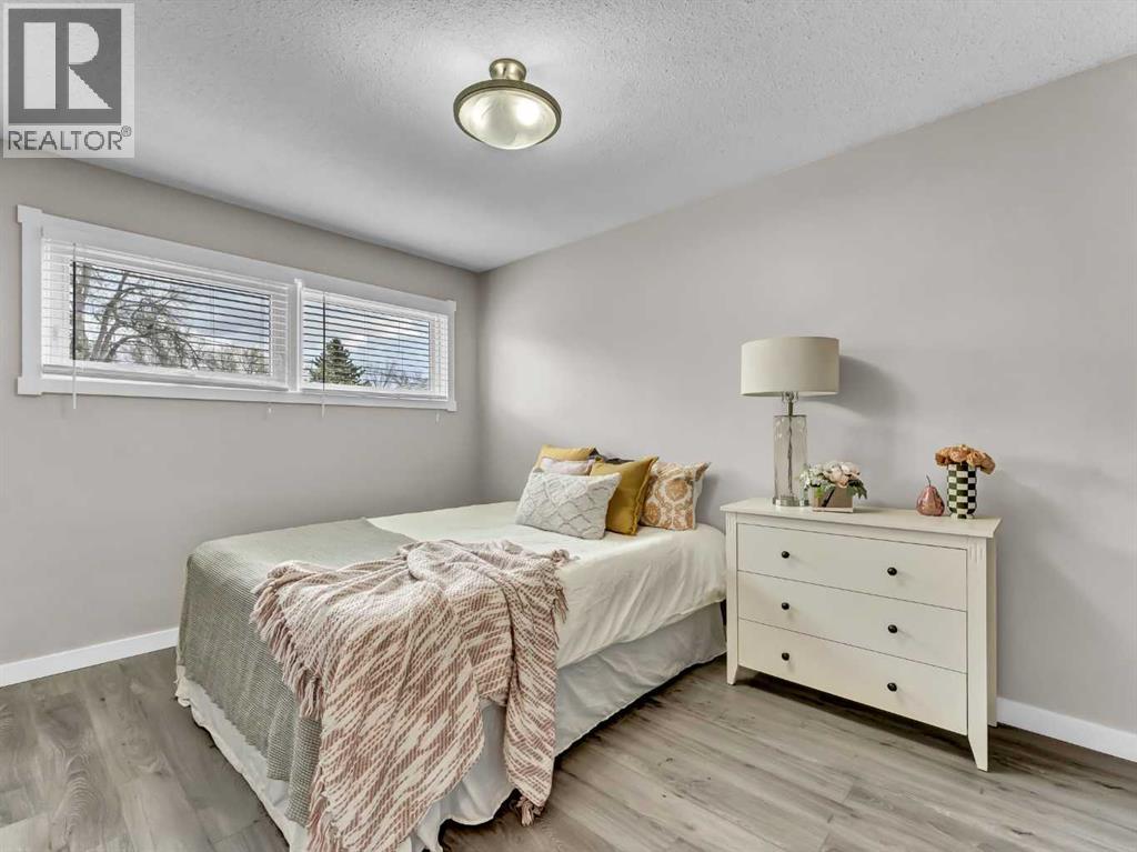 166 Mitchell Crescent NW — photo 22