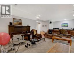 710 8th Avenue W, Beaverlodge, AB T0H0C0 Photo 27