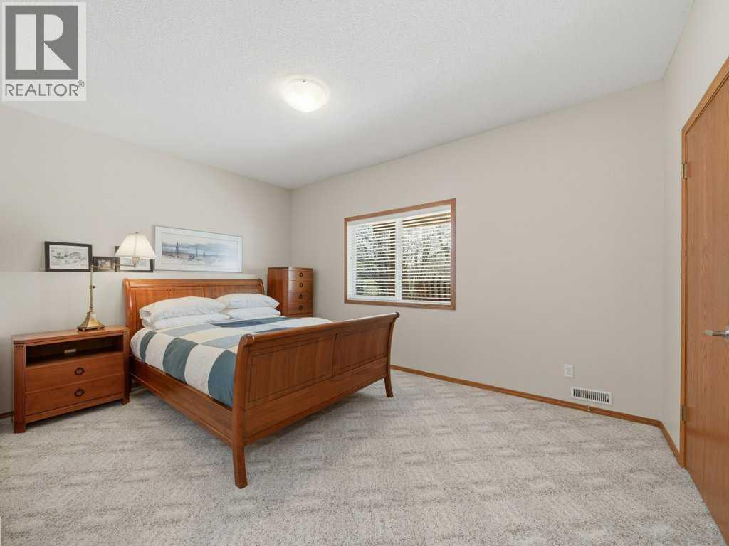 152 Waterstone Place SE - 31