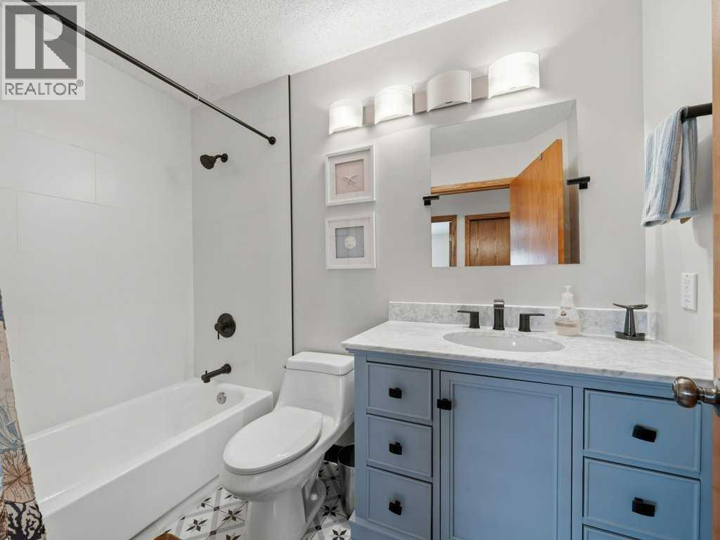 152 Waterstone Place SE - 24