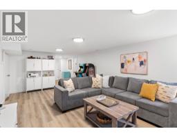 1858 Abbott Street, Kelowna, BC V1Y1B5 Photo 39