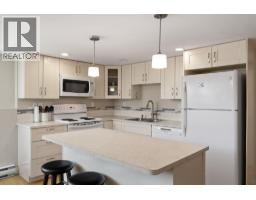 1858 Abbott Street, Kelowna, BC V1Y1B5 Photo 46