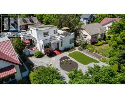 1858 Abbott Street, Kelowna, BC V1Y1B5 Photo 65