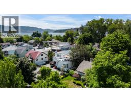 1858 Abbott Street, Kelowna, BC V1Y1B5 Photo 66